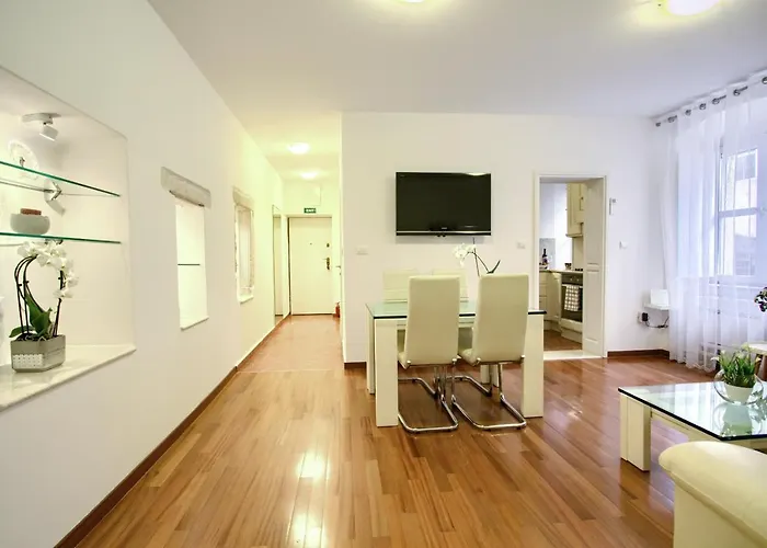 Old Town Dubrovnik R&C Apartment